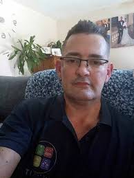 Do I need to run the pool pump while the pool is covered?