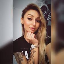 Rachel Lear (@rocco.fuda.946) • Facebook