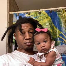 Candee Jones's Instagram, Twitter & Facebook