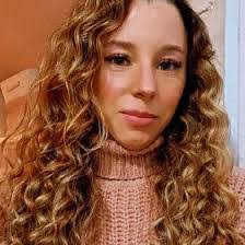 Becky Harding's Instagram, Twitter & Facebook