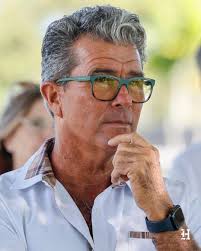 Earl Garnet Beneby rattles off the history of Liberia, a historically Black  neighborhood in Hollywood, as if he were an auctioneer. He recalled King's  grocery store owned by Ivan Emmanuel King. Remembered