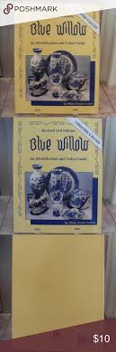 Identification & value guide by mary frank gaston. Blue Willow Identification Value Guide Blue Willow Clothes Design Colorful Pictures