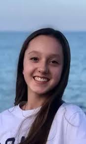 Audrey Meredith's Instagram, Twitter & Facebook