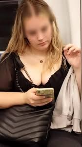 Candid Teen Cleavage - Mega Porn Pics Voyeur