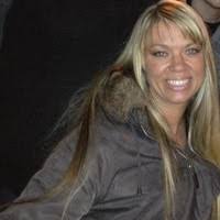 10 "Stephanie Lines" profiles