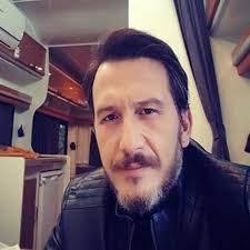 İsmail ege şaşmaz hangi dizilerde oynadı? Uyanis Buyuk Selcuklu Dizisi Andreas Osman Sonant Hangi Dizilerde Rol Almistir Biyografi Sitesi
