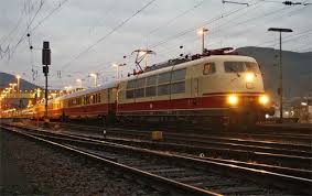 Pin Von Camilo Alejandro Garcia Camelo Auf Vehiculos In 2020 Eisenbahn Eisenbahn Fotografie Lokomotive