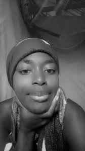 Harriet Groves's Instagram, Twitter & Facebook