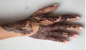 Applying freehand henna is our art & passion! Miami Henna Jagua Temporary Tattoos Home