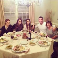 Andi Dorfman And Josh Murray Wedding Update The Bachelorette Stars Share Thanksgiving Pics Charity Work Via Instagram And Twitter Pics Entertainment Latin Post Latin News Immigration Politics Culture That's one theory being floated around. andi dorfman and josh murray wedding