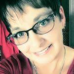 Shanna Schaefer's Instagram, Twitter & Facebook