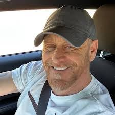 Scott Hosier's Instagram, Twitter & Facebook