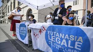 Una vittoria per la democrazia referendum eutanasia legale: Referendum Sull Eutanasia Legale Torino Sul Podio Per La Raccolta Delle Firme La Repubblica