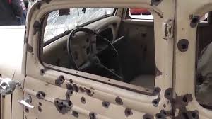 From the 1967 movie bonnie and clyde hollywood cars museum 5115 dean martin dr #905 las vegas, nv 89118. Bonnie And Clyde Ambush Car Youtube