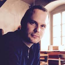 Daniel Kusiak (@dkbox)