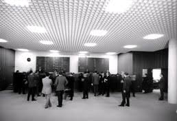 Baader bank ag equity research („company update) buy (21,00) 31. Geschichte Baader Bank
