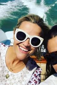 Reese Witherspoon Clothes and Outfits