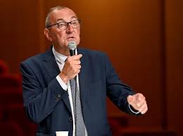 Llectorat breton reprsente 5,4 % des 44,6 millions dlecteurs franais. Vx3nak9otyih0m
