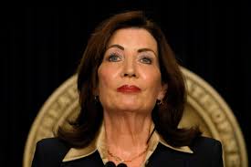 Manhattan Stores Prepare for Another Night of Looting