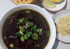 Rebus daging dalam air mendidih. Cara Mudah Memasak Rawon Daging Sapi Ala Kit Chen Sedap Resep Enyak