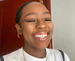 Comedian and social media sensation elsa majimbo spent last year taking the world by storm, laughing her way through 2020 with a pair of tiny sunglasses and. Elsa Majimbo Biography Age Career Education Boyfriend Net Worth