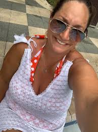 ALDI Woman's Bathing Suit Review and Fit Discussion