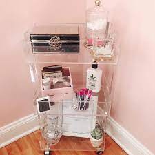 Lash Land On Instagram Lash Cart So Cute By Kaitythelashlady Esthetician Room Decor Esthetics Room Facial Room