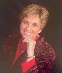 Kendra Craven's Instagram, Twitter & Facebook