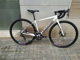 Velo Cannondale Synapse Woman En Taille 48 50399 Categorie Velos De Route Annee 2018 Derailleur Shimano 105 Obtenez Le S Velo De Route Velo Derailleur