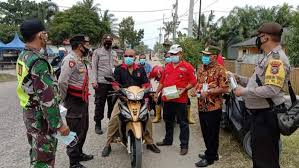 Solidaritas pbb pemuda batak bersatu 8 months ago. Pemuda Batak Bersatu Dan Polsek Pangkalan Susu Bagikan Masker Halkahalki Com Langkat Halkahalki Com