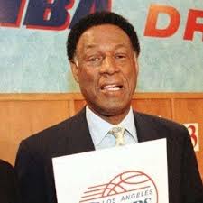 📖We Read “The Midrange Theory” So You Don't Have To