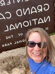 Welcome to the parTEA. My name is Melanie and I have been a Sipologist for  4 amazing years now. A little bit about me: Even though Sipology is my  passion, it's only