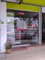 Lawak tauke jambu di kedai gunting rambut buat kita ketawa. Ramai Tak Tahu 10 Salon Ini Khas Sediakan Rawatan Rambut Untuk Pengunjung Mesra Muslimah Hijabista