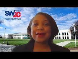 Amy Shead's Instagram, Twitter & Facebook