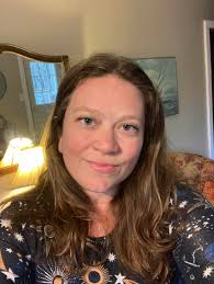 Debbie Warnock's Instagram, Twitter & Facebook