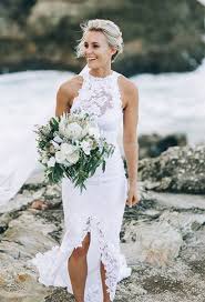 Das hochzeitskleid für den strand sollte aus luftigen stoffen geschneidert sein und nicht zu eng anliegen. Strand Brautkleider