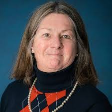 Donna Twomey's Instagram, Twitter & Facebook