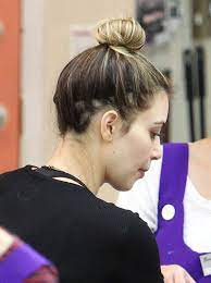 I wasn't the first one in my group of friends to have a baby, so by the time my first child was born, i knew that i could expect to lose some hair in. Kim Kardashian S Hair Loss Is She Going Bald Post Pregnancy Hollywood Life