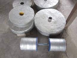 How I Made My Concrete Plates Dumbbells Youtube Diy Gym Equipment Diy Gym Diy Dumbbell