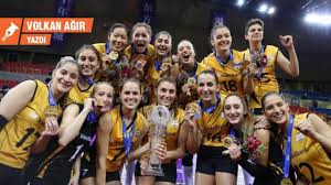 Voleybol şortu üreminde kaliteli, elastikiyet sahibi malzemeler kullanılıyor. Onun Sortu Degil Senin Aklin Kisa