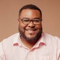 Kevin Broxton's Instagram, Twitter & Facebook