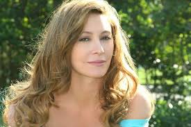 Who is Wendy Makkena dating? Wendy Makkena boyfriend, husband