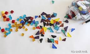 The tiles of your mosaic don't have to be made of glass. Mosaic Art For Beginners The Craft Train
