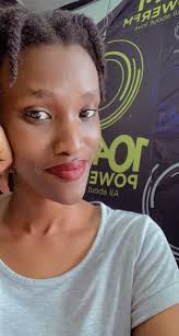 It is #GoldenSunday with Paula. Come let us appreciate music from back in  the day together.