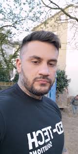 @JIMtheTROWEL a broken man. he loves me really #james #work #wet