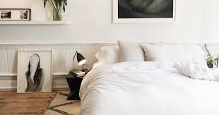 You have a great looking space and want to hide the storage space under the bed. Bed Skirt 5 Tips You Never Knew To Make Your Bed Well Dressed