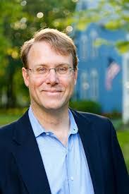 Ron Cain's Instagram, Twitter & Facebook