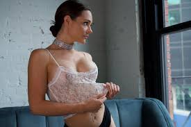 Piper Presley on X: @Amouranth check mine, too ❤️ t.corhmeDJ6zMS   X