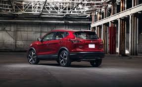 The 2020 nissan rogue sport receives a fresh new front end appearance for the 2020 model year, along with redesigned rear tail lamps, revised trim level and. 2020 Nissan Rogue Sport Review Pricing And Specs