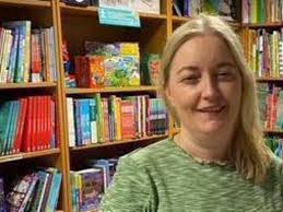 Antonia Daly's Instagram, Twitter & Facebook